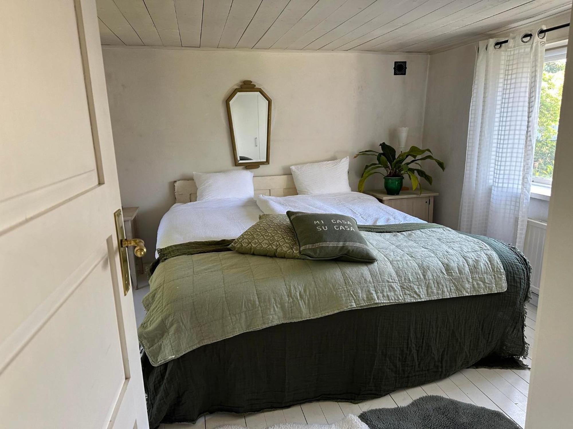 Millans Dockhus Villa Onslunda Exterior foto